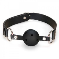 Черный кляп с отверстиями для дыхания Черный кляп с отверстиями для дыхания