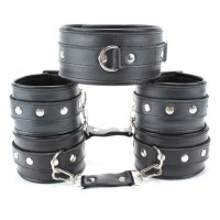 Набор БДСМ-аксессуаров из кожи: ошейник, наручники и оковы