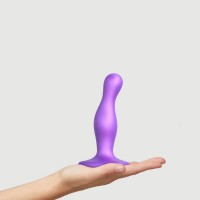 Фаллоимитатор Strap-On-Me Dildo Plug изогнутый, фиолетовый металлик S, 14,5 см Фаллоимитатор Strap-On-Me Dildo Plug изогнутый, фиолетовый металлик S, 14,5 см